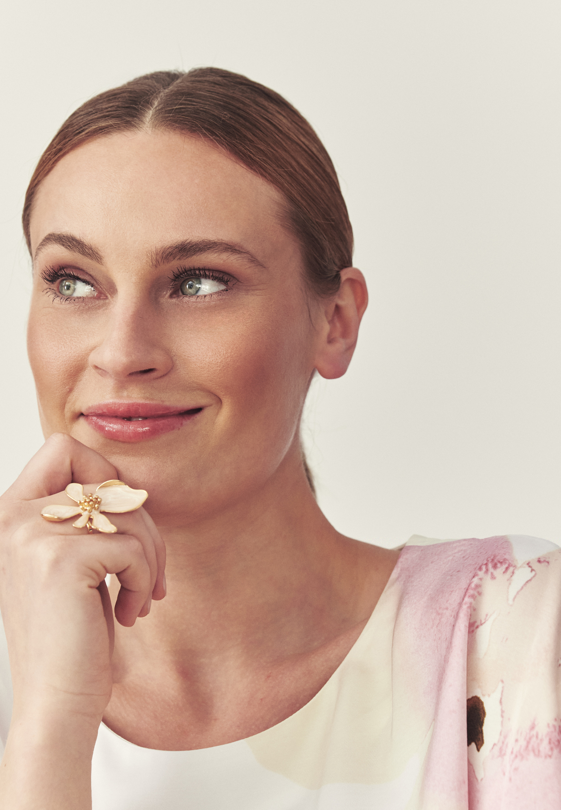 kroužek GIRRA ECRU 2