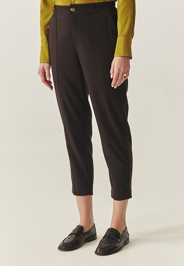 CIGARETE CLASICE CU CULOARE DE CIOCOLATĂ NEAGRĂ - DARLINO 1 CIGARETE CLASICE CU CULOARE DE CIOCOLATĂ NEAGRĂ - DARLINO 1 MARO 4