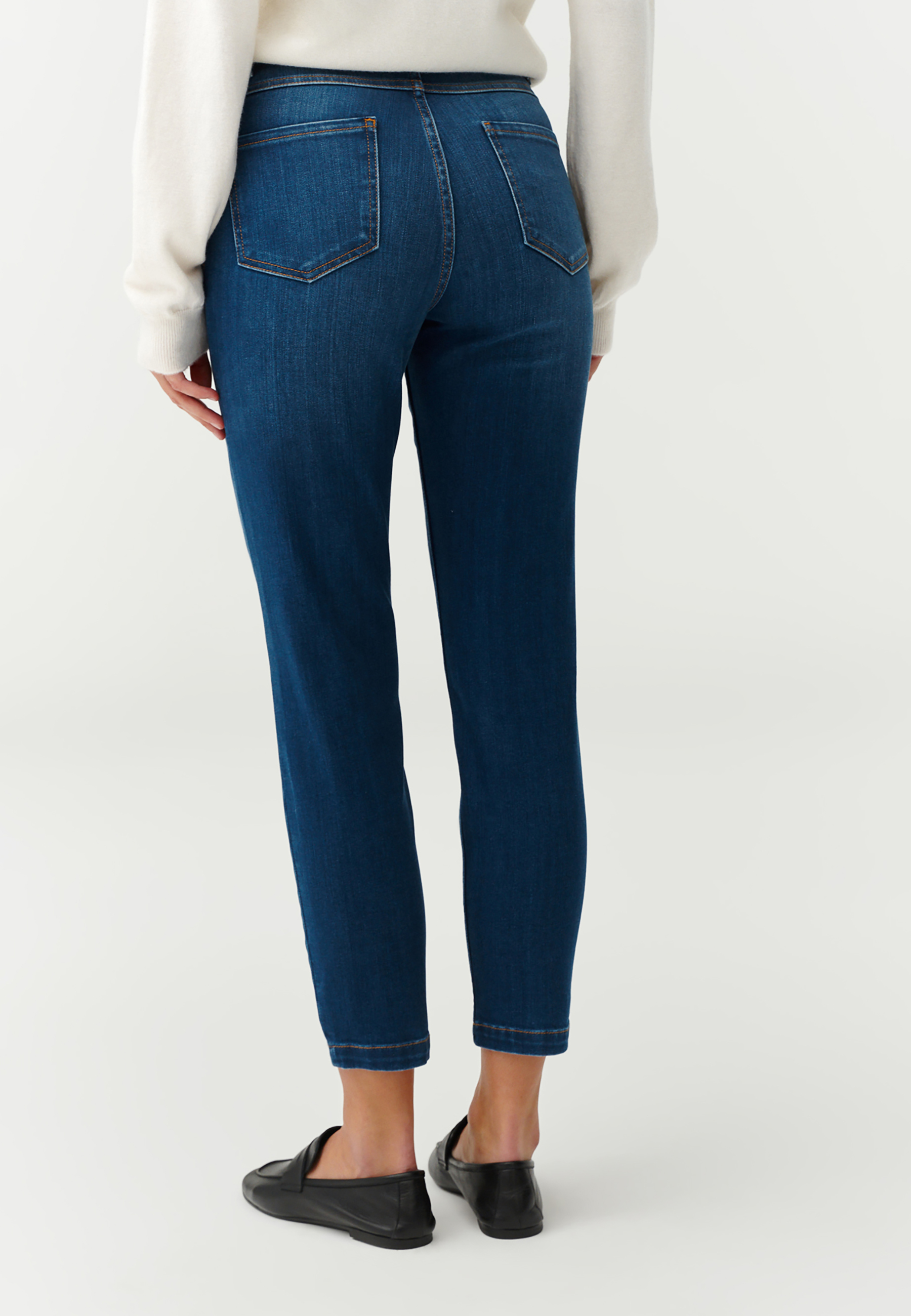 PANTALONI MULAȚI DE DAMĂ, DIN DENIM, CU CUSĂTURI DECORATIVE - SARO 1