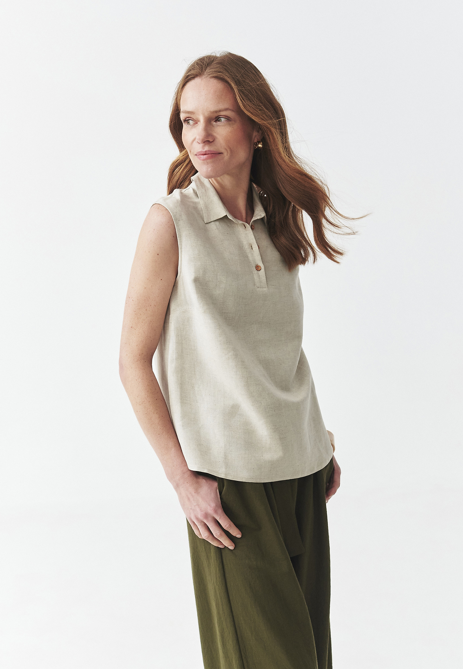 BLUZA BREZ ROKAVOV IZ LINA IN VISKOZE - VALERIA BLUZA BREZ ROKAVOV IZ LINA IN VISKOZE - VALERIA BEŽ 109368