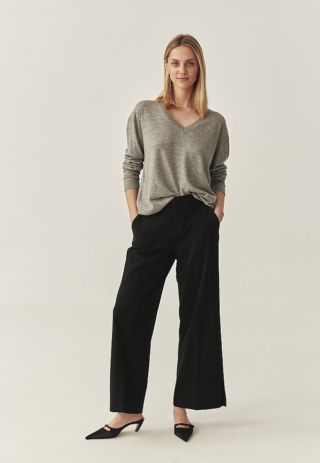 PRILAGODENA JUMPER S VOLNO -TESS PRILAGODENA JUMPER S VOLNO -TESS SIVA 6
