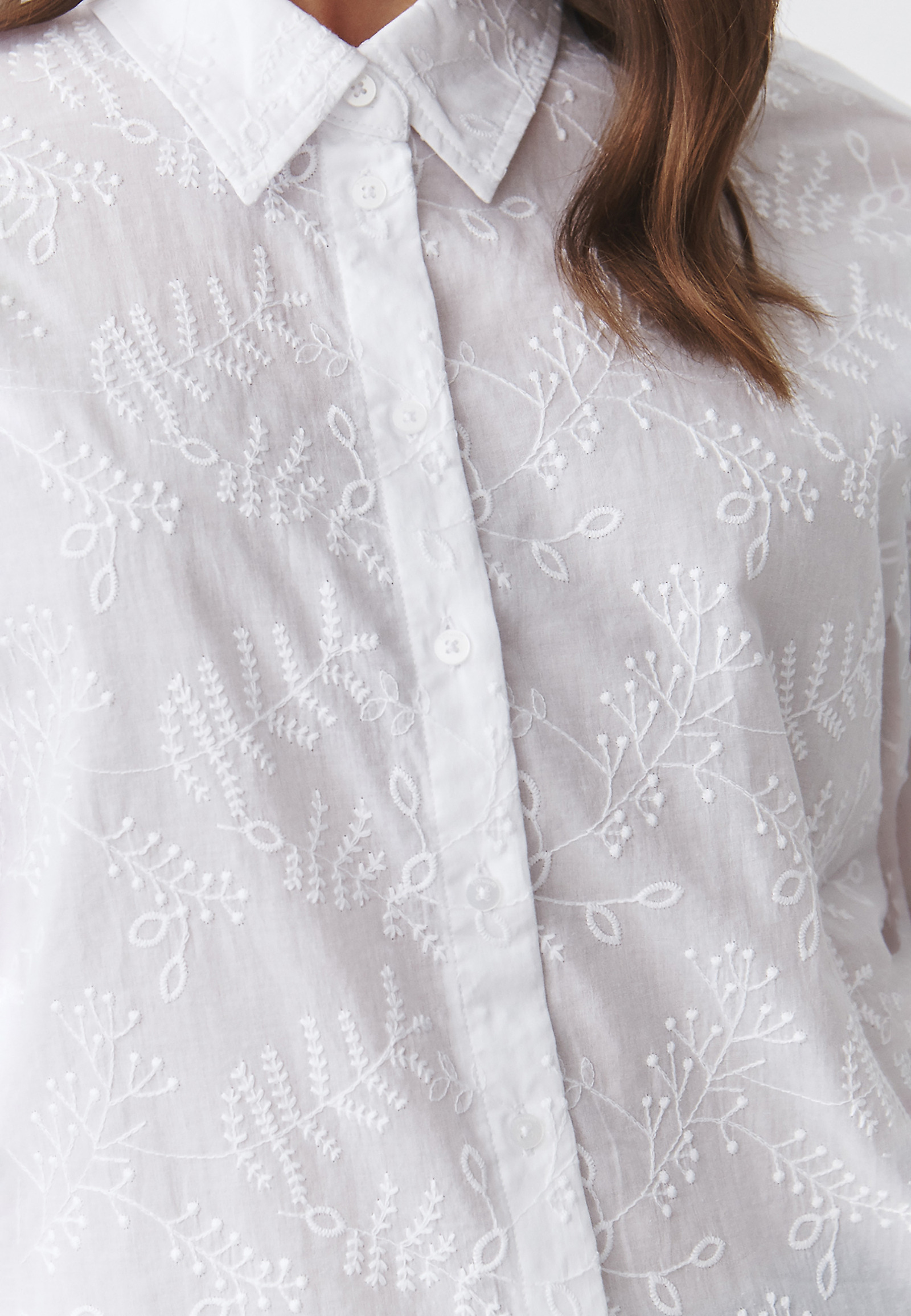 LADIES' WOVEN SHIRT WITH FLORAL EMBROIDERY — INES LADIES' WOVEN SHIRT WITH FLORAL EMBROIDERY — INES WHITE 104839