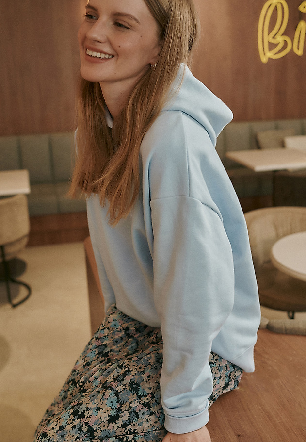 PASTEL HOODED SWEATSHIRT — NULA PASTEL HOODED SWEATSHIRT — NULA NIEBIESKI 1