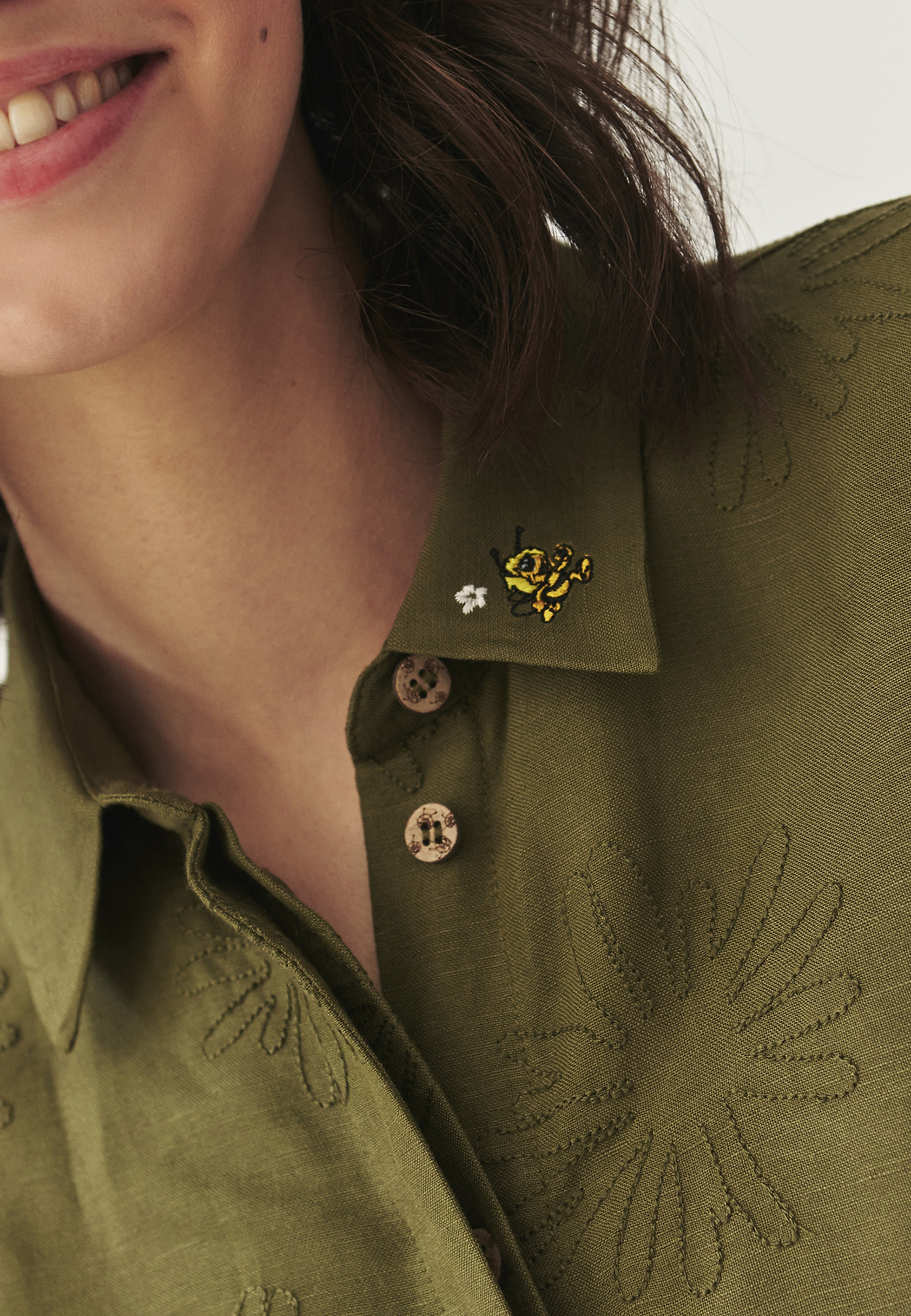LINEN-VISCOSE SHIRT - KAMA LINEN-VISCOSE SHIRT - KAMA KHAKI 110599