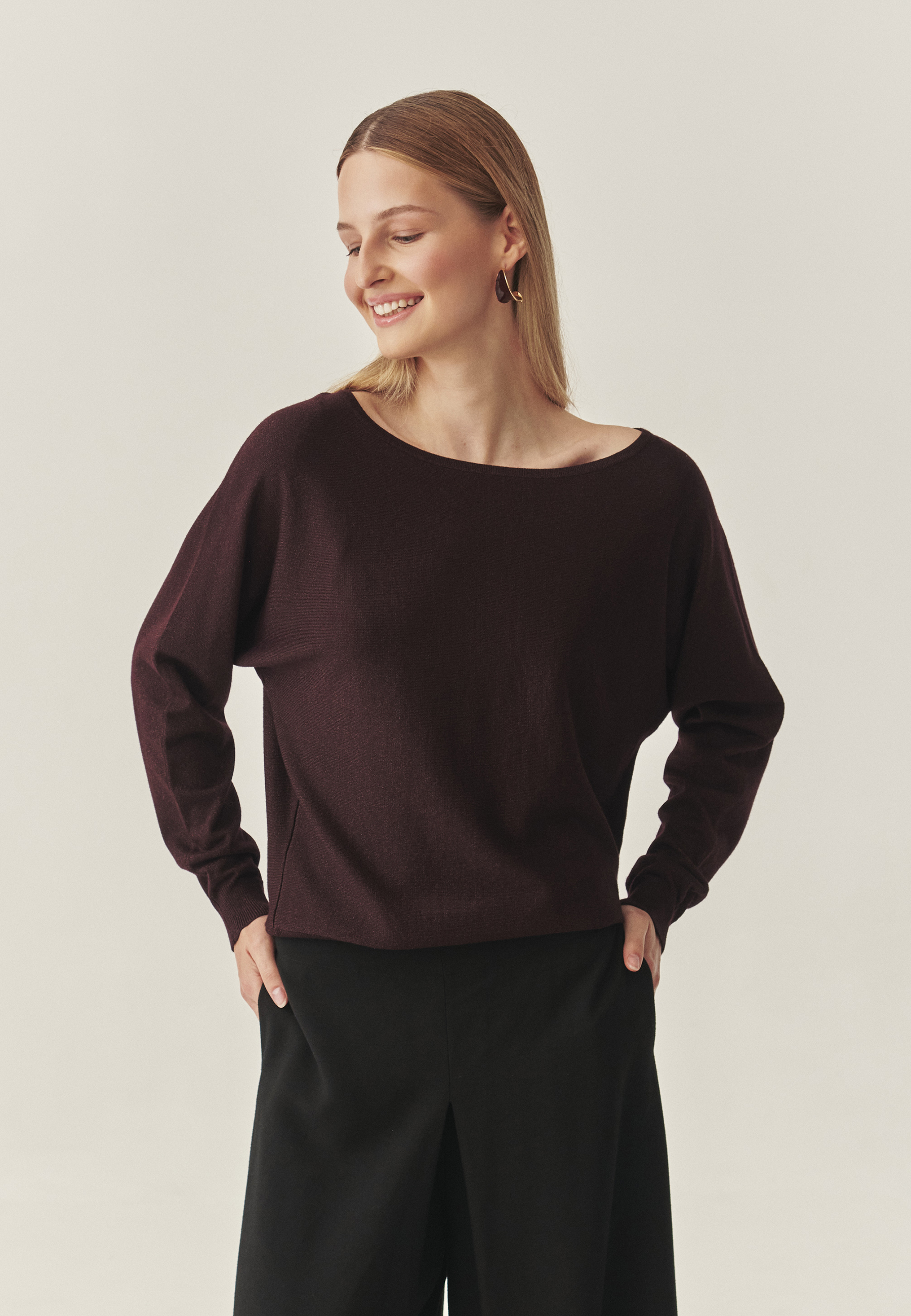 STILSKI VISKOZNI PULOVER - FLARIS