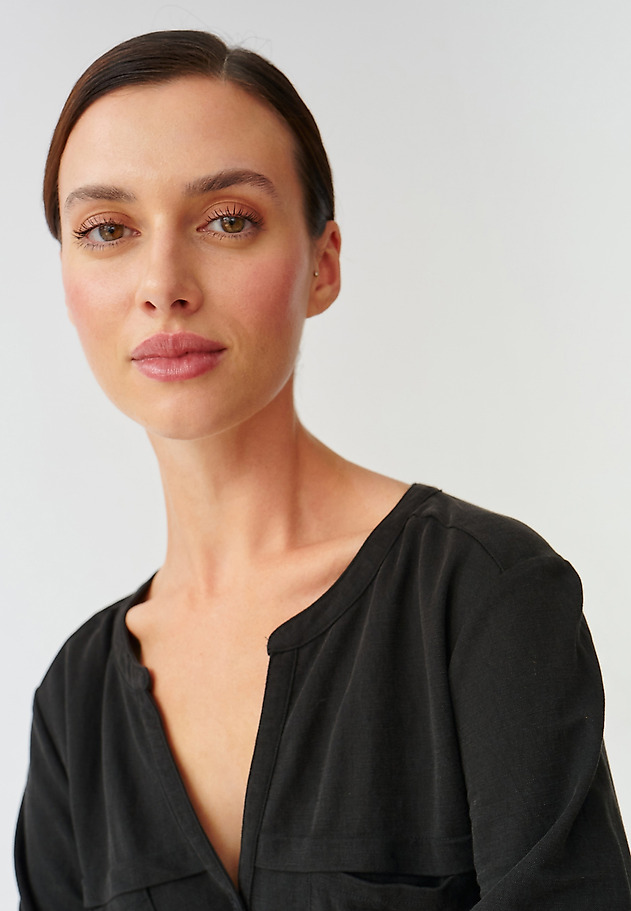 LADIES’ BUTTONED DRESS STRULA LADIES’ BUTTONED DRESS STRULA CZARNY 4