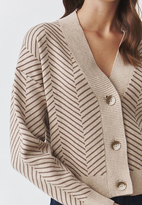 LADIES' HERRINGBONE CARDIGAN — BEATRICE BEIGE 2