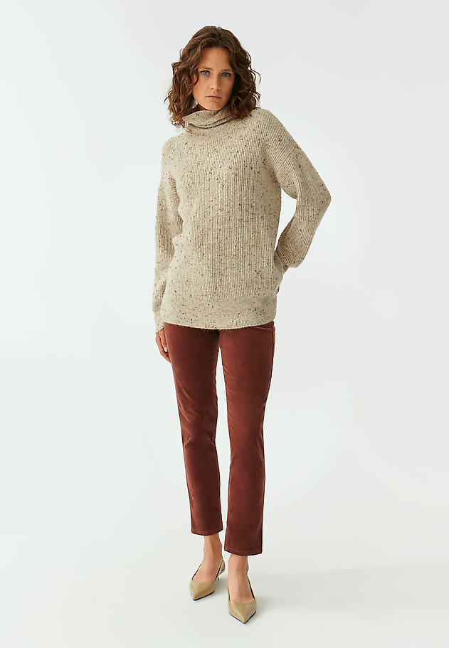LADIES’ MELANGE SWEATER WITH A TURTLENECK DAMIKO LADIES’ MELANGE SWEATER WITH A TURTLENECK DAMIKO BEŻOWY 2