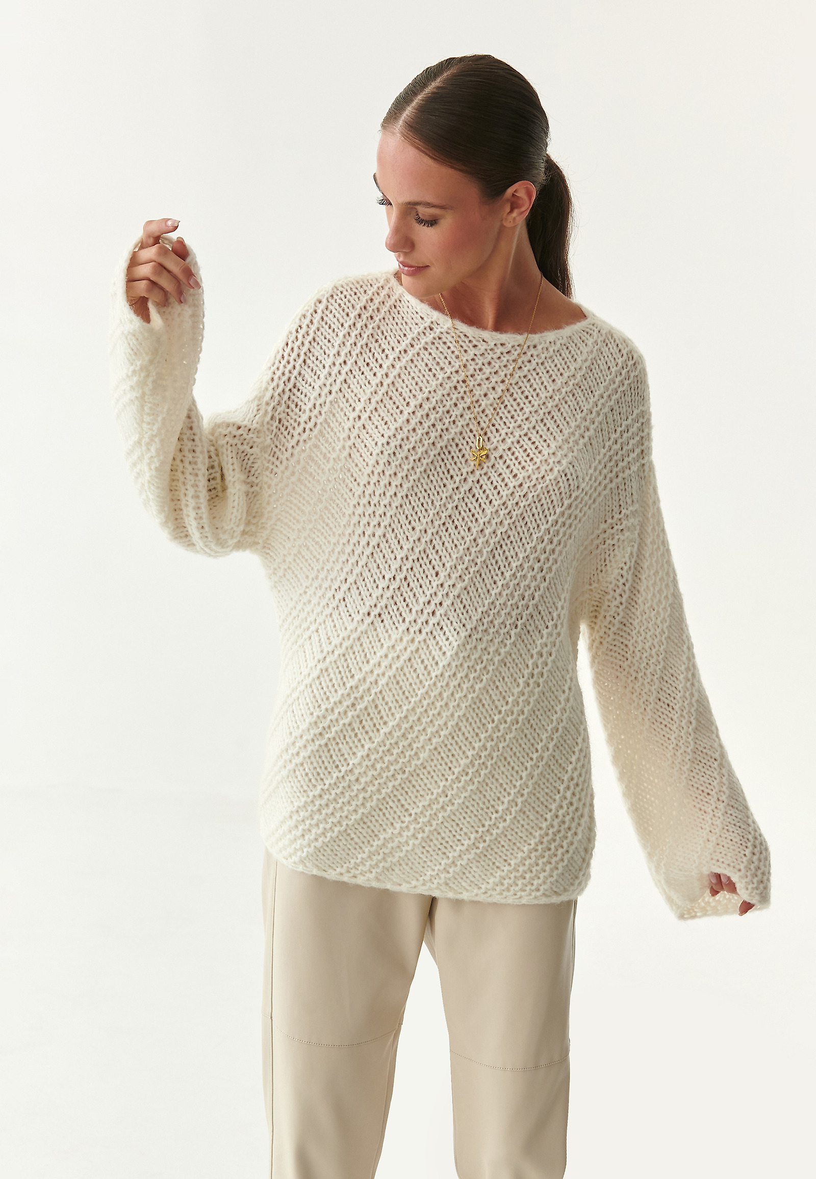 PULOVER DE MOHAIR DE DAMĂ KESTA PULOVER DE MOHAIR DE DAMĂ KESTA ECRU 84597