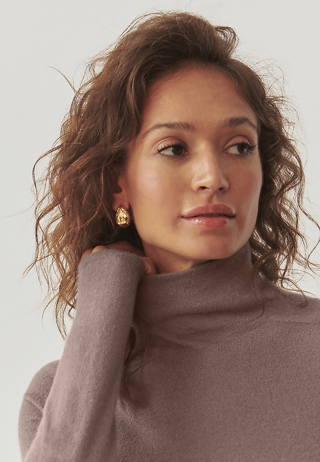 LADIES’ SWEATER MADE FROM CASHMERE AND SILK BLEND - KALEA LADIES’ SWEATER MADE FROM CASHMERE AND SILK BLEND - KALEA BEŻOWY 7