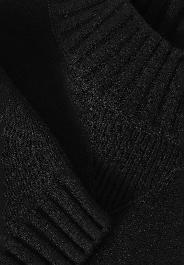LADIES’ OVERSIZED SWEATER WITH MOCK TURTLENECK - MALMANA 1 LADIES’ OVERSIZED SWEATER WITH MOCK TURTLENECK - MALMANA 1 CZARNY 9
