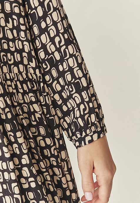 ŠATY Z VISKÓZY S ORIGINÁLNYM DIZAJNOM - MARLI HNEDÁ 2