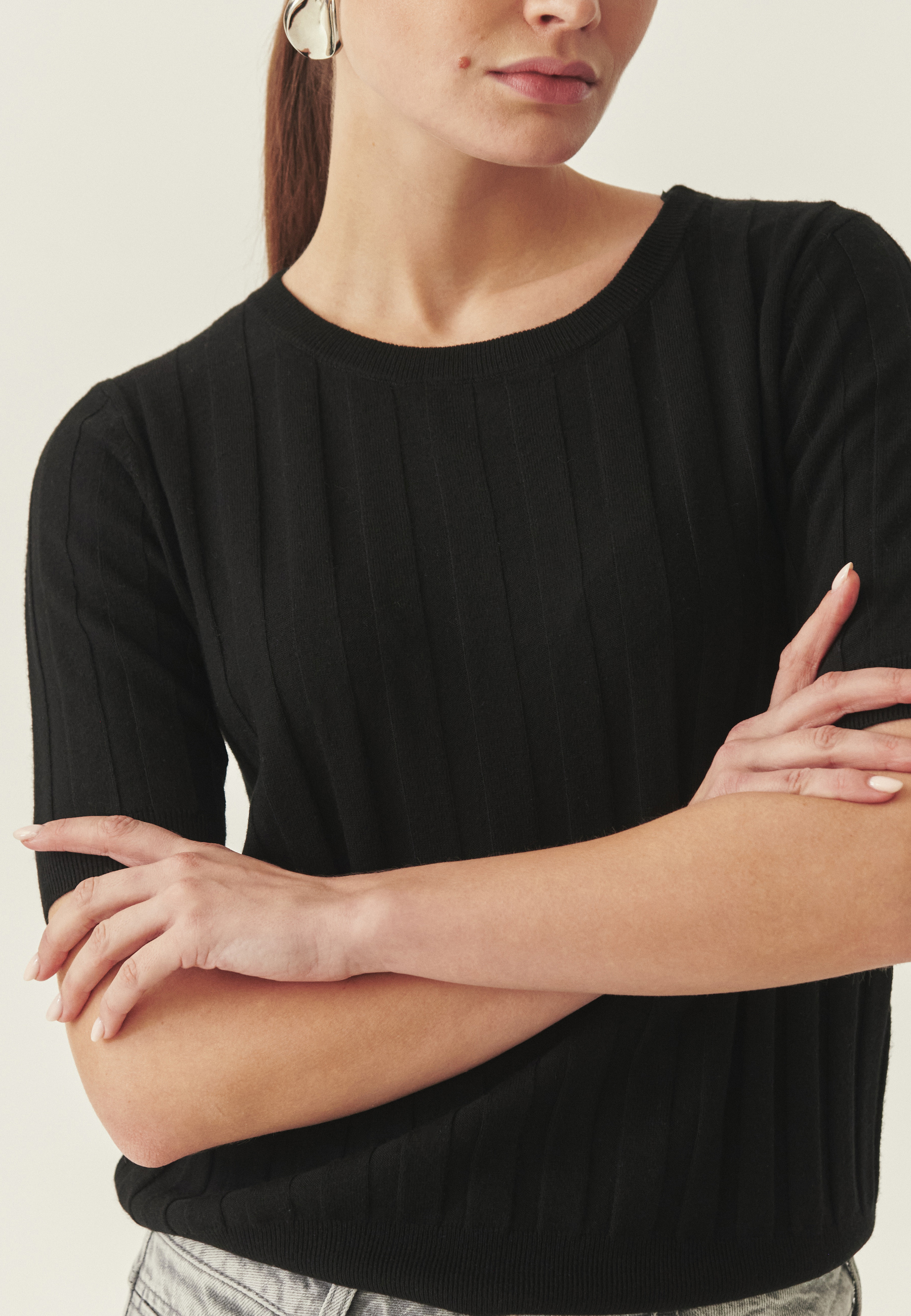 DZIANINOWA BLUZKA Z WEŁNĄ - AKUZ CZARNY 2