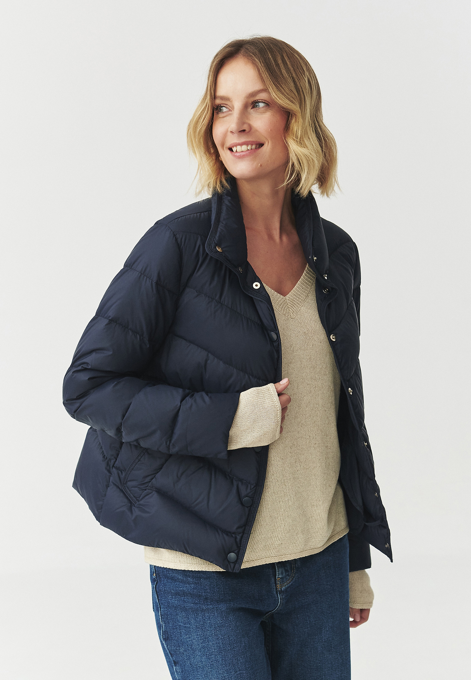 PÉŘOVÁ BUNDA SE STOJÁČKEM — MARONA PÉŘOVÁ BUNDA SE STOJÁČKEM — MARONA TMAVĚ MODRÁ 107630