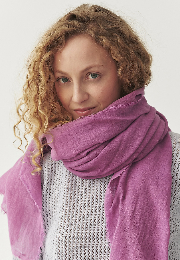 LADIES' COTTON AND LINEN SCARF - VIDA 1 LADIES' COTTON AND LINEN SCARF - VIDA 1 FIOLETOWY 2
