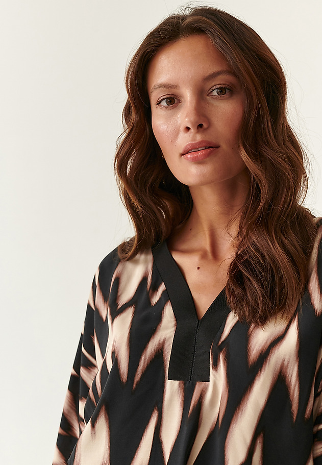 DÁMSKÁ VISKÓZOVÁ HALENKA RIMBO DÁMSKÁ VISKÓZOVÁ HALENKA RIMBO VÍCEBAREVNÝ 3