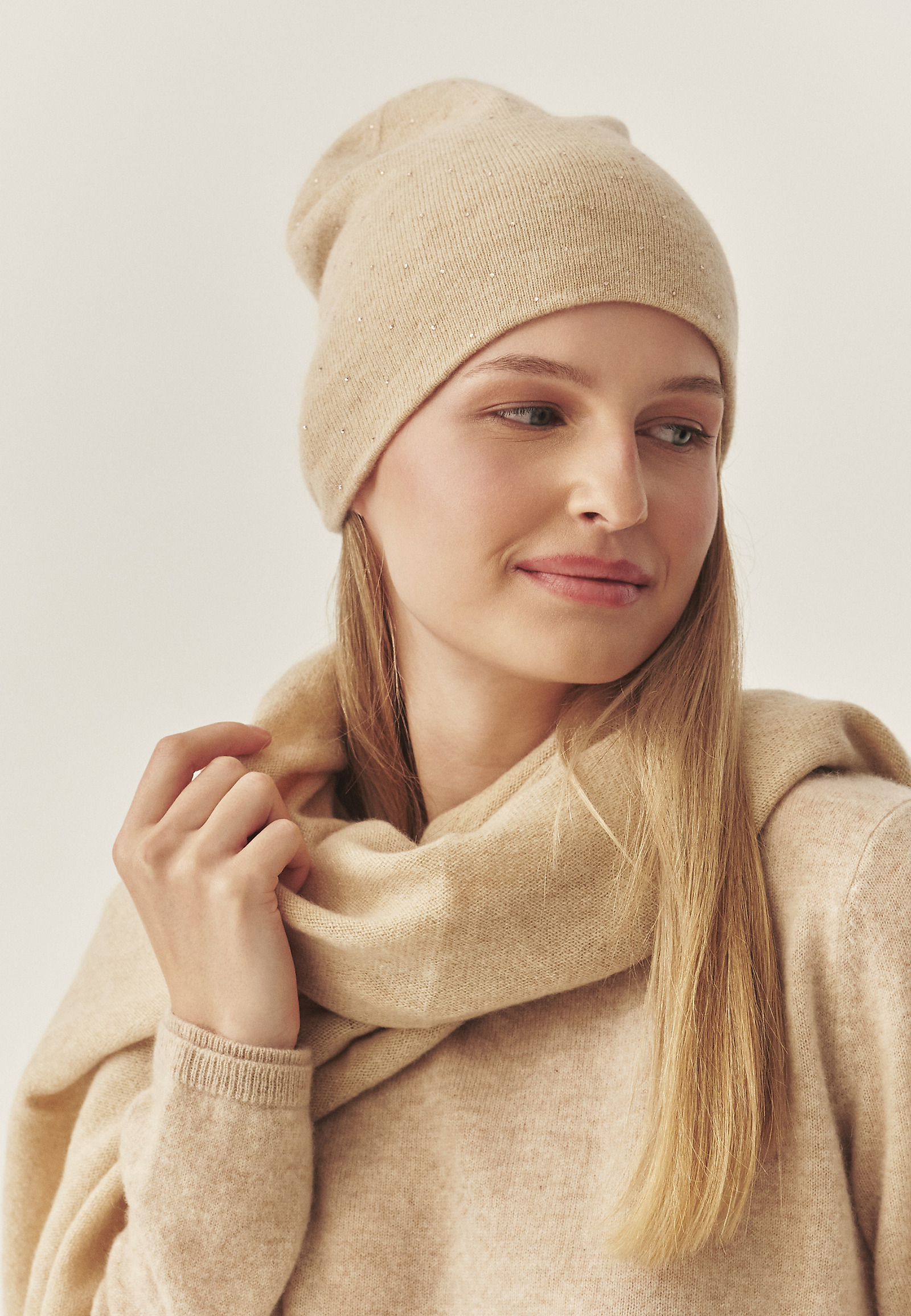 WOOL AND CASHMERE SCARF - BIDER 1 WOOL AND CASHMERE SCARF - BIDER 1 BEIGE 118880