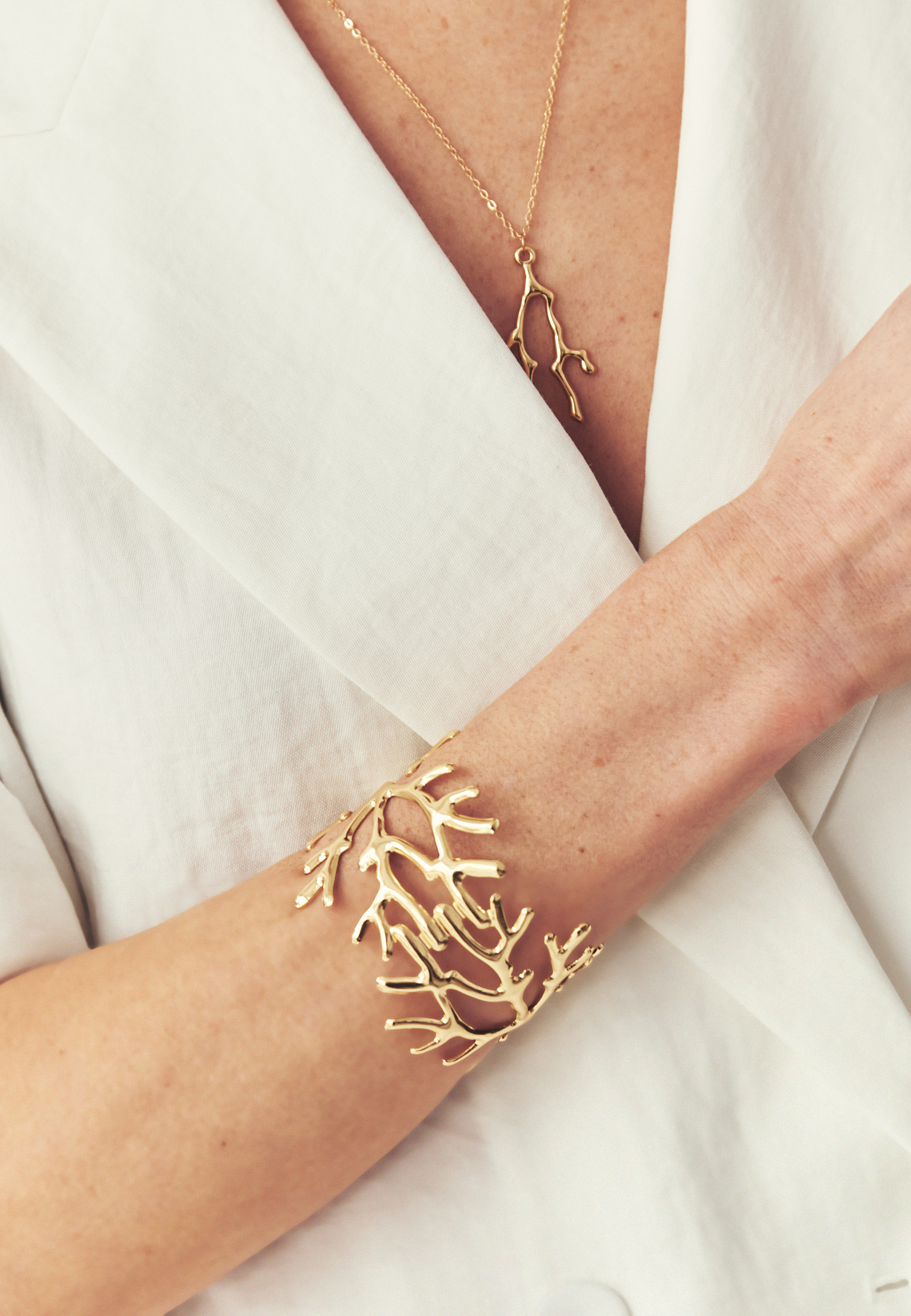 BRACELET WITH A MARINE MOTIF - MARO