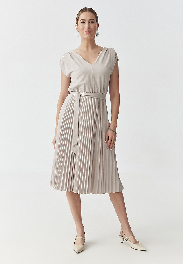 KNITTED DRESS WITH GLITTER ACCENT — LURI KNITTED DRESS WITH GLITTER ACCENT — LURI BEŻOWY 2