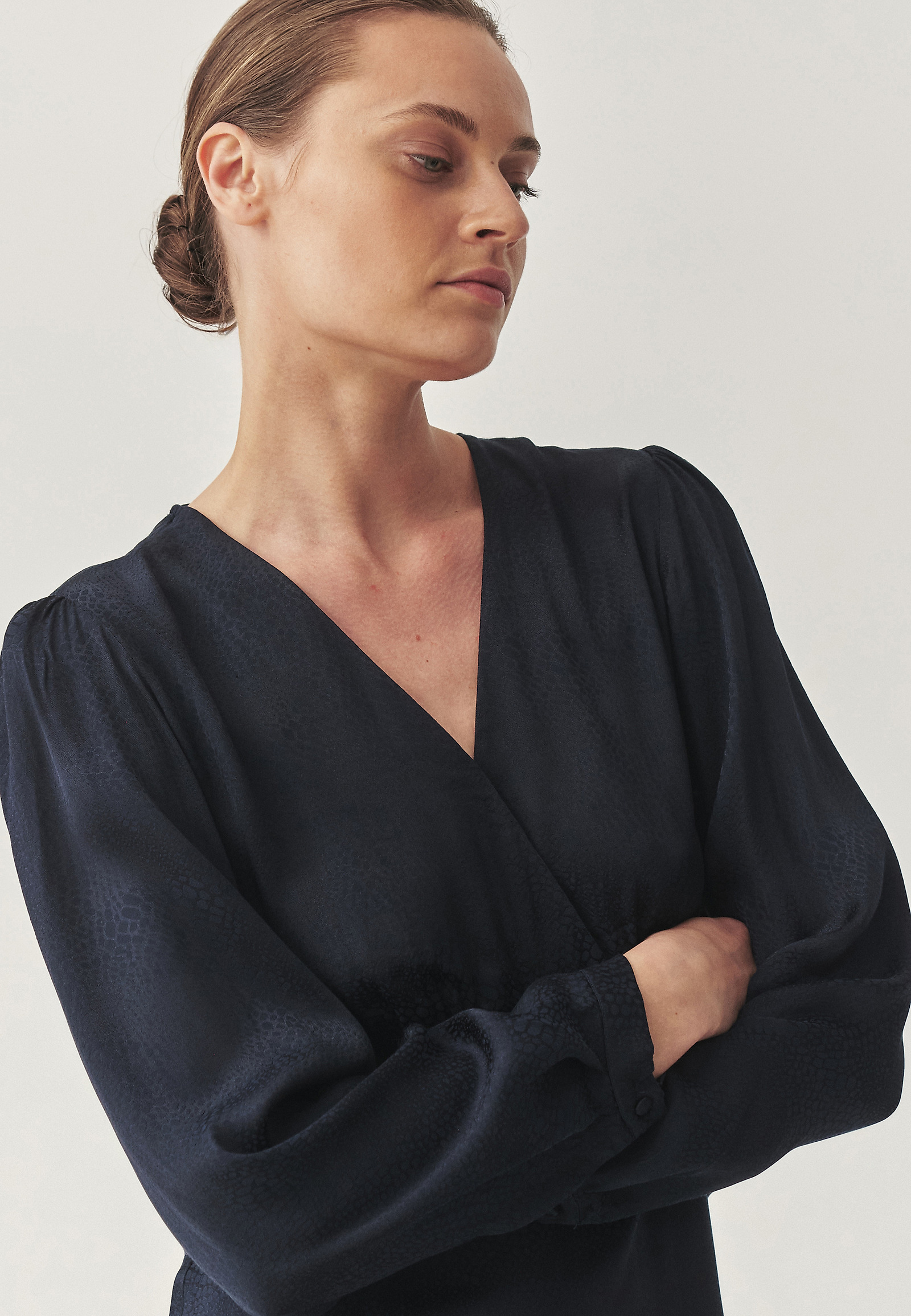 VISCOSE MIDI DRESS - TELIA 1 VISCOSE MIDI DRESS - TELIA 1 NAVY BLUE 114867