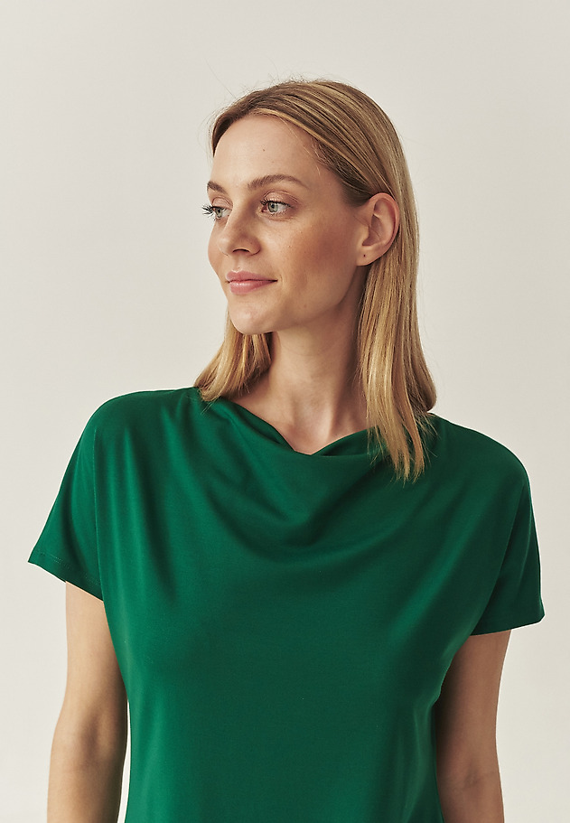 ROCHIE TRICOTATĂ CU DECOLTEU ÎN CADRĂ - ZORIMAX ROCHIE TRICOTATĂ CU DECOLTEU ÎN CADRĂ - ZORIMAX VERDE 5