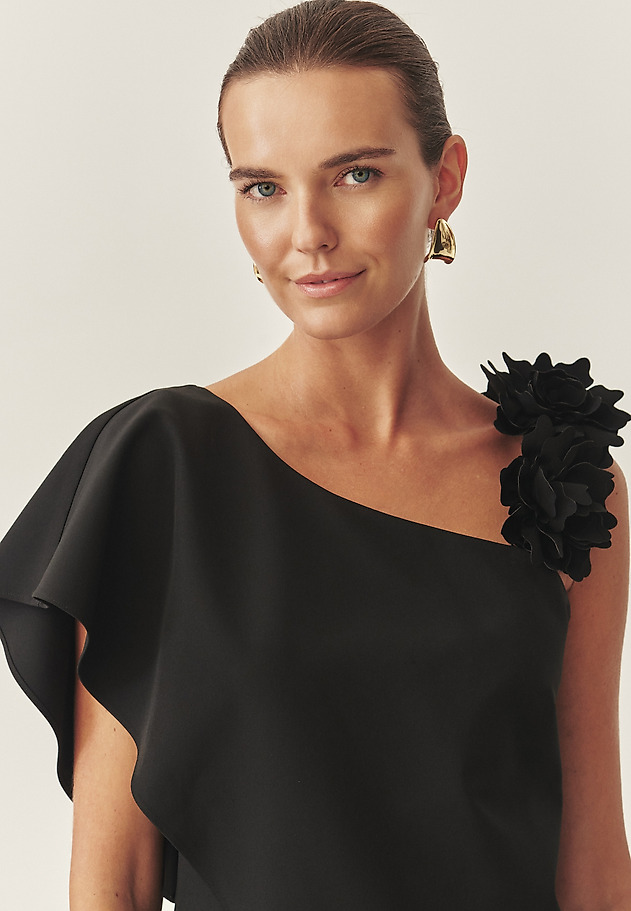 ASYMMETRICAL DRESS WITH DECORATIVE STRAP - KONTESI ASYMMETRICAL DRESS WITH DECORATIVE STRAP - KONTESI BLACK 6