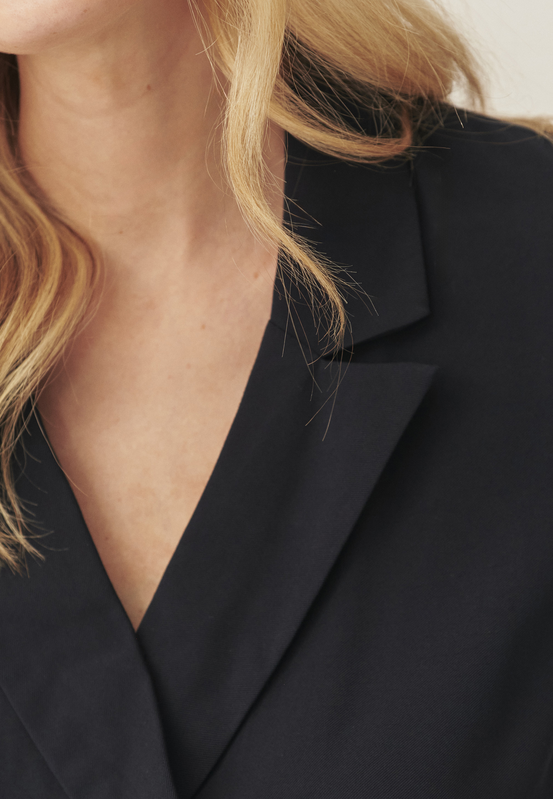 ROCHIE DIN ȚESĂTURĂ CU CROIALĂ TIP CREION - TIZANA BLEUMARIN 2