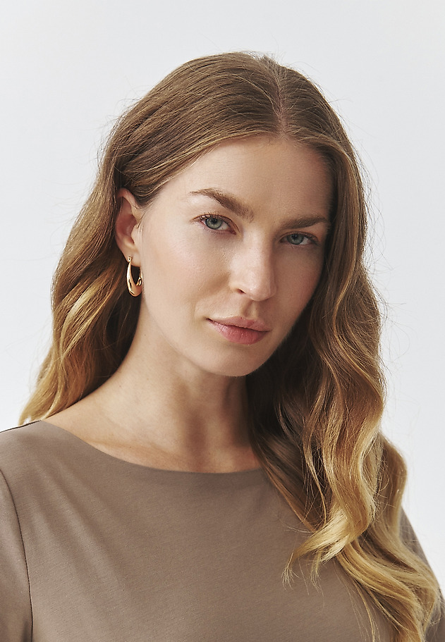 CLASSIC SHORT SLEEVE BLOUSE — MIKAJA CLASSIC SHORT SLEEVE BLOUSE — MIKAJA BEŻOWY 4