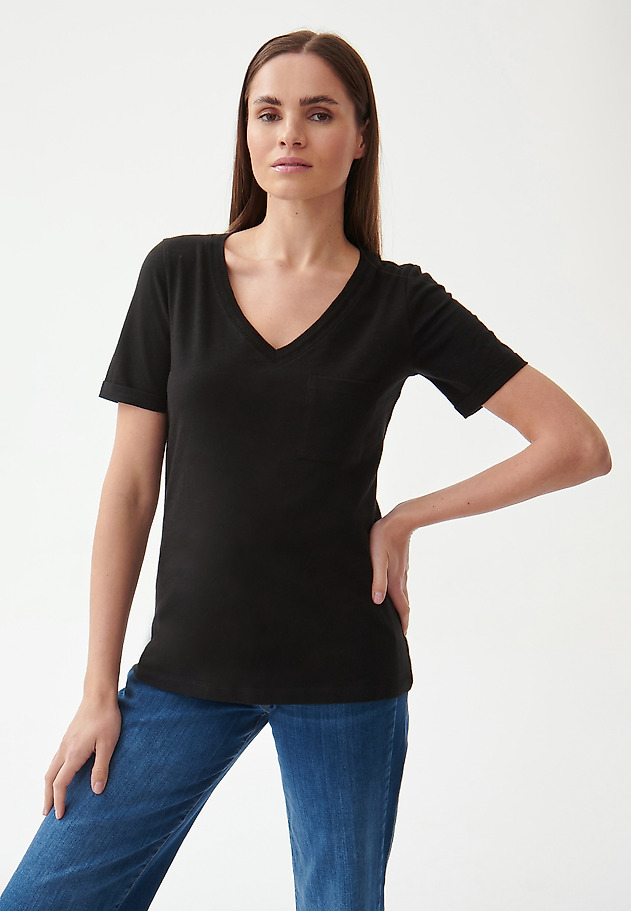 T-SHIRT DAMSKI Z KIESZONKĄ MIMI T-SHIRT DAMSKI Z KIESZONKĄ MIMI CZARNY 1