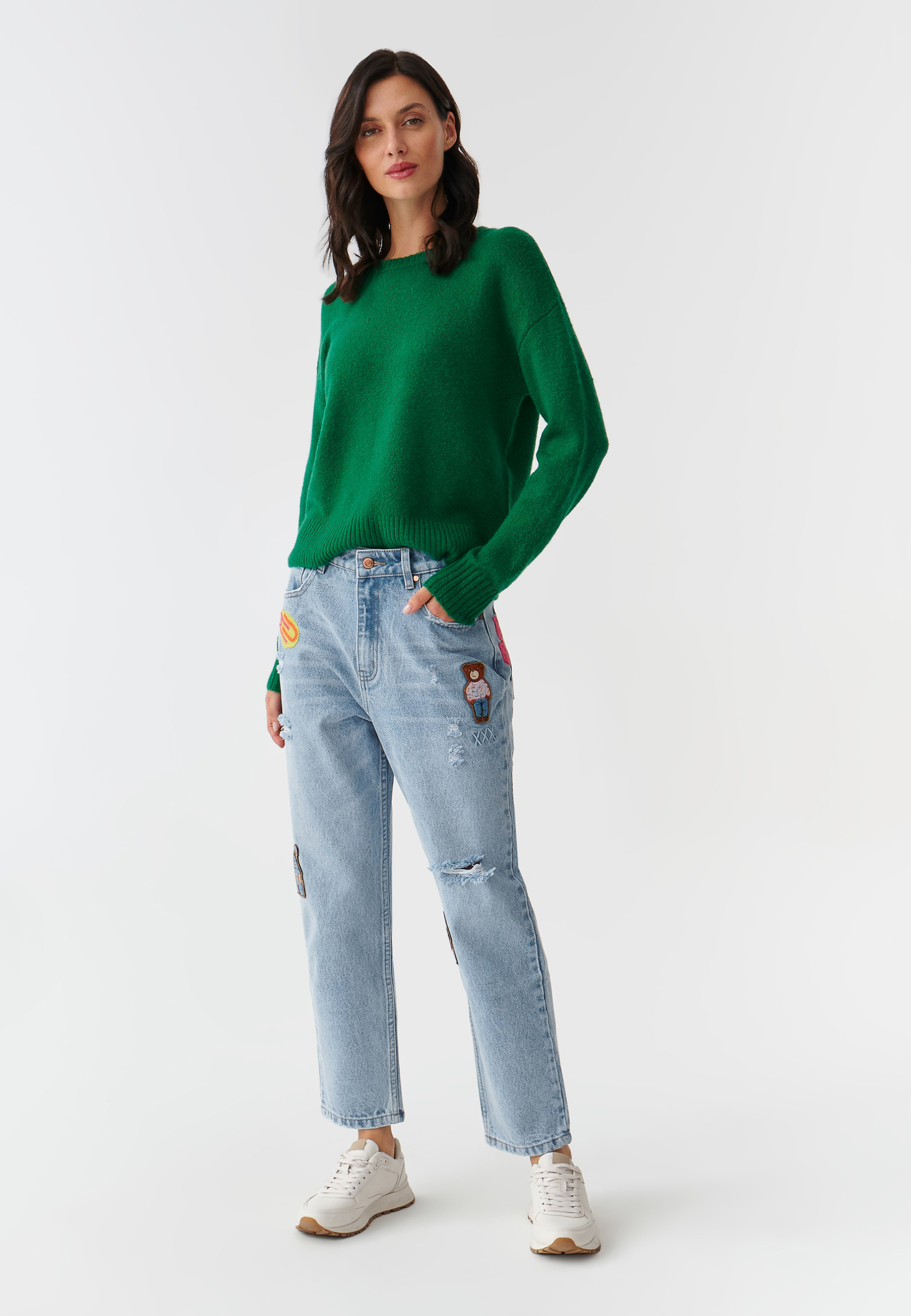 SPODNIE DAMSKIE DENIMOWE Z NASZYWKAMI I HAFTAMI MISKO