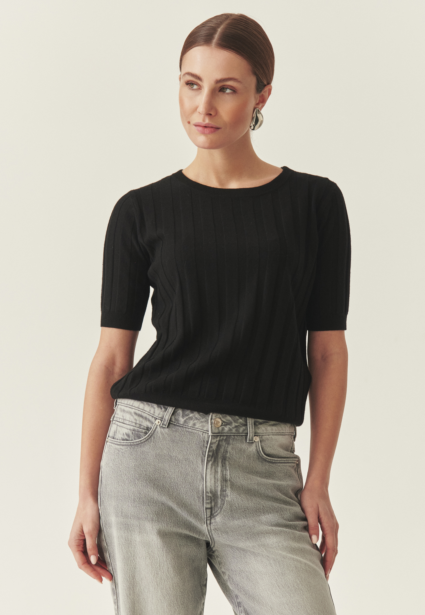 DZIANINOWA BLUZKA Z WEŁNĄ - AKUZ CZARNY 2