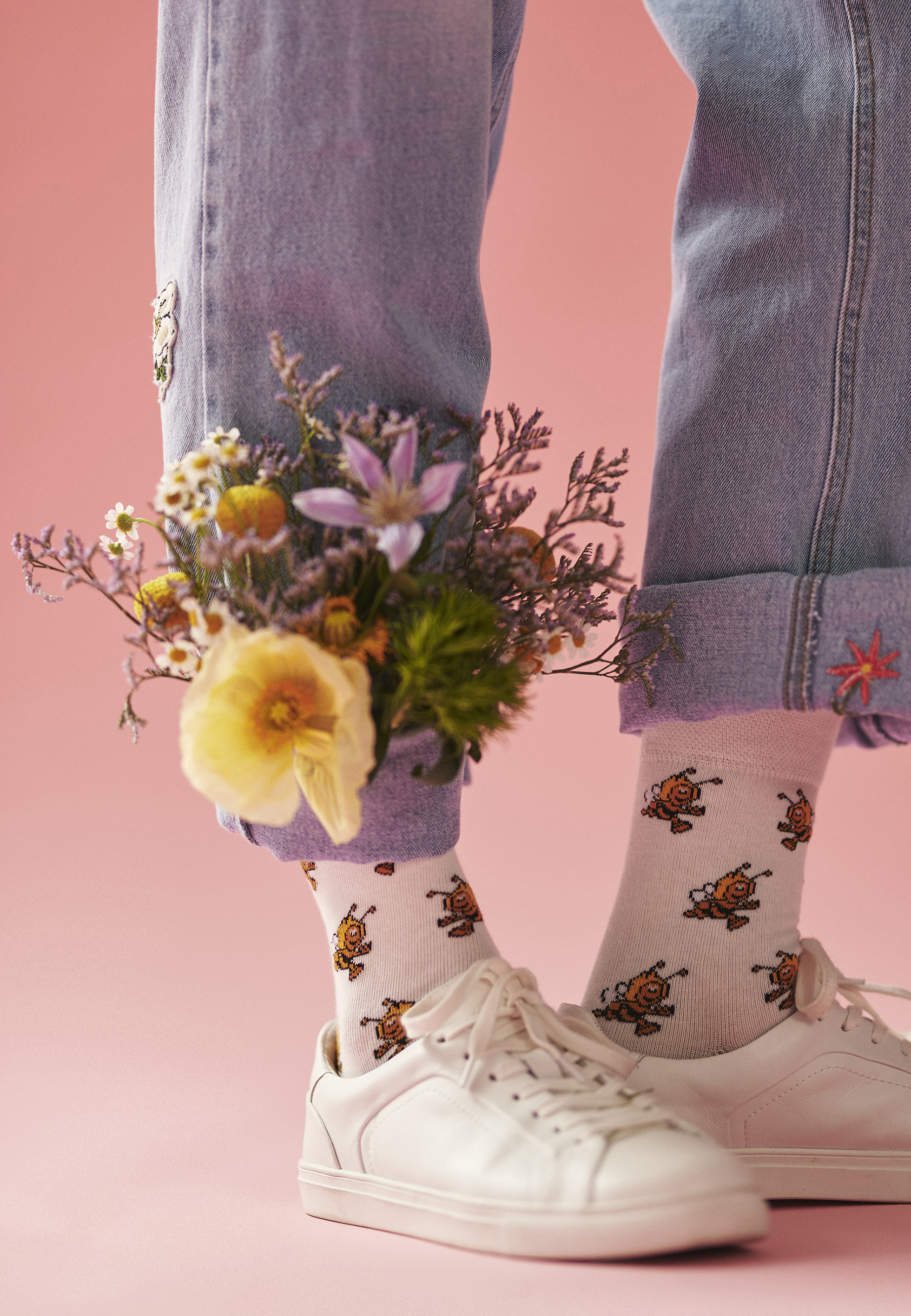 SKARPETKI Z PSZCZÓŁKĄ — BLOOMY 3