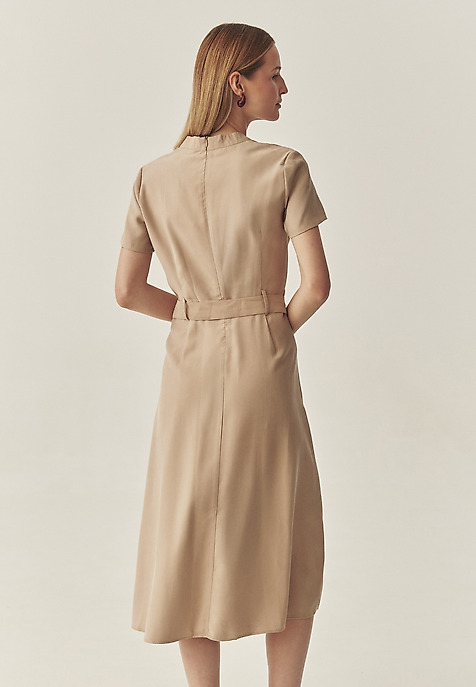 LADIES’ MIDI SHORT-SLEEVED DRESS WITH BELT AND A BUCKLE - KORMI BEIGE 2