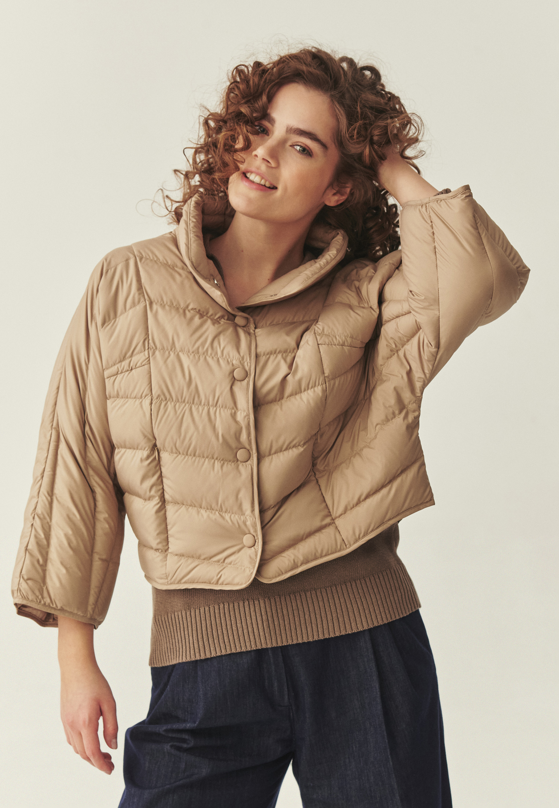 PUCHOWA KURTKA O LUŹNYM KROJU - SILENCA BEŻOWY 2