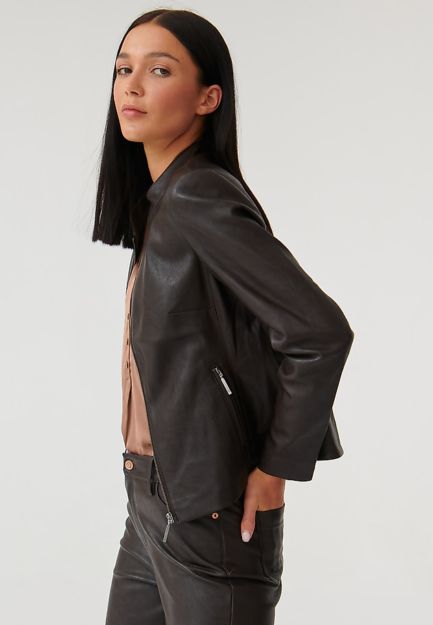 LADIES’ JACKET IN KNITTED FABRIC IMITATING LEATHER BAMI LADIES’ JACKET IN KNITTED FABRIC IMITATING LEATHER BAMI BRĄZOWY 1