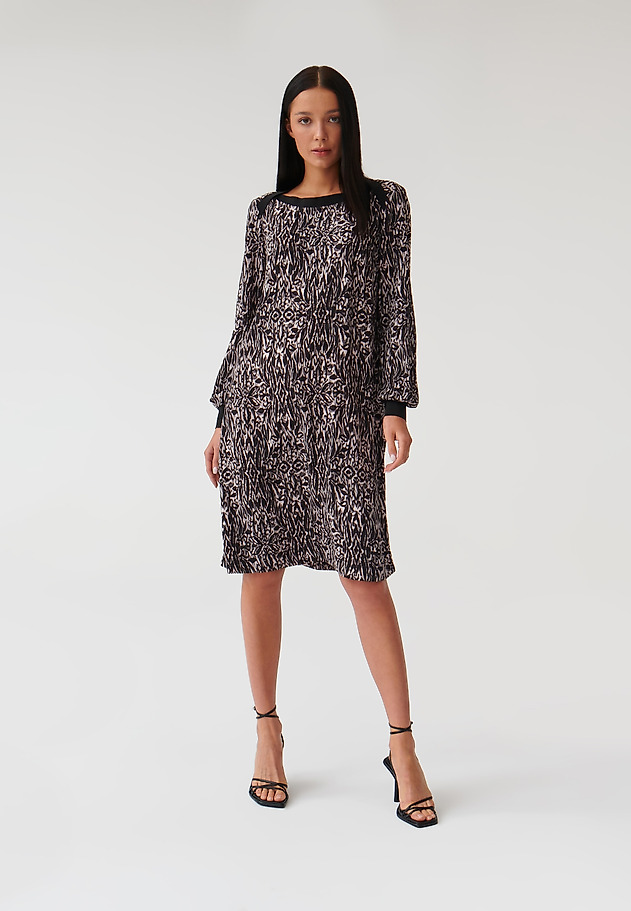 VZOROVANÉ PLÁTĚNÉ ŠATY S DLOUHÝM RUKÁVEM SINCO VZOROVANÉ PLÁTĚNÉ ŠATY S DLOUHÝM RUKÁVEM SINCO VÍCEBAREVNÝ 2