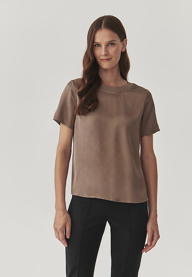 LADIES’ SHORT-SLEEVED BLOUSE - MALTO LADIES’ SHORT-SLEEVED BLOUSE - MALTO BEŻOWY 1