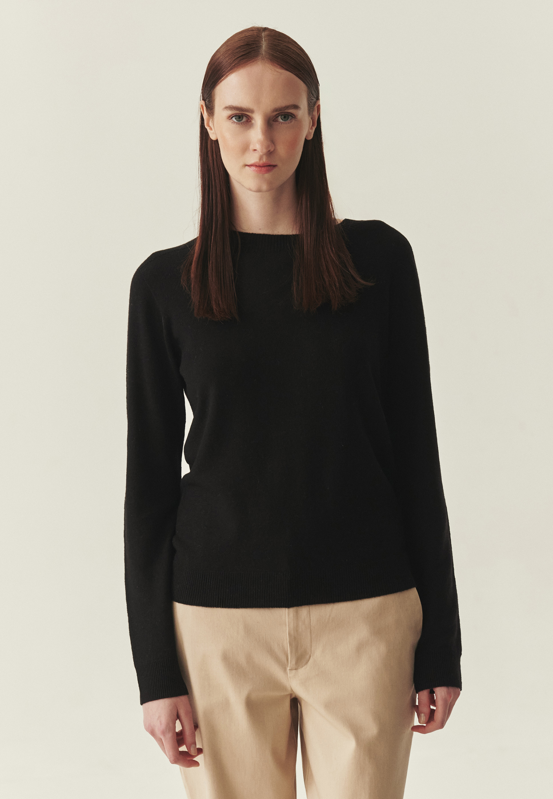 WEŁNIANY SWETER Z DŁUGIM RĘKAWEM - ROSSA CZARNY 2