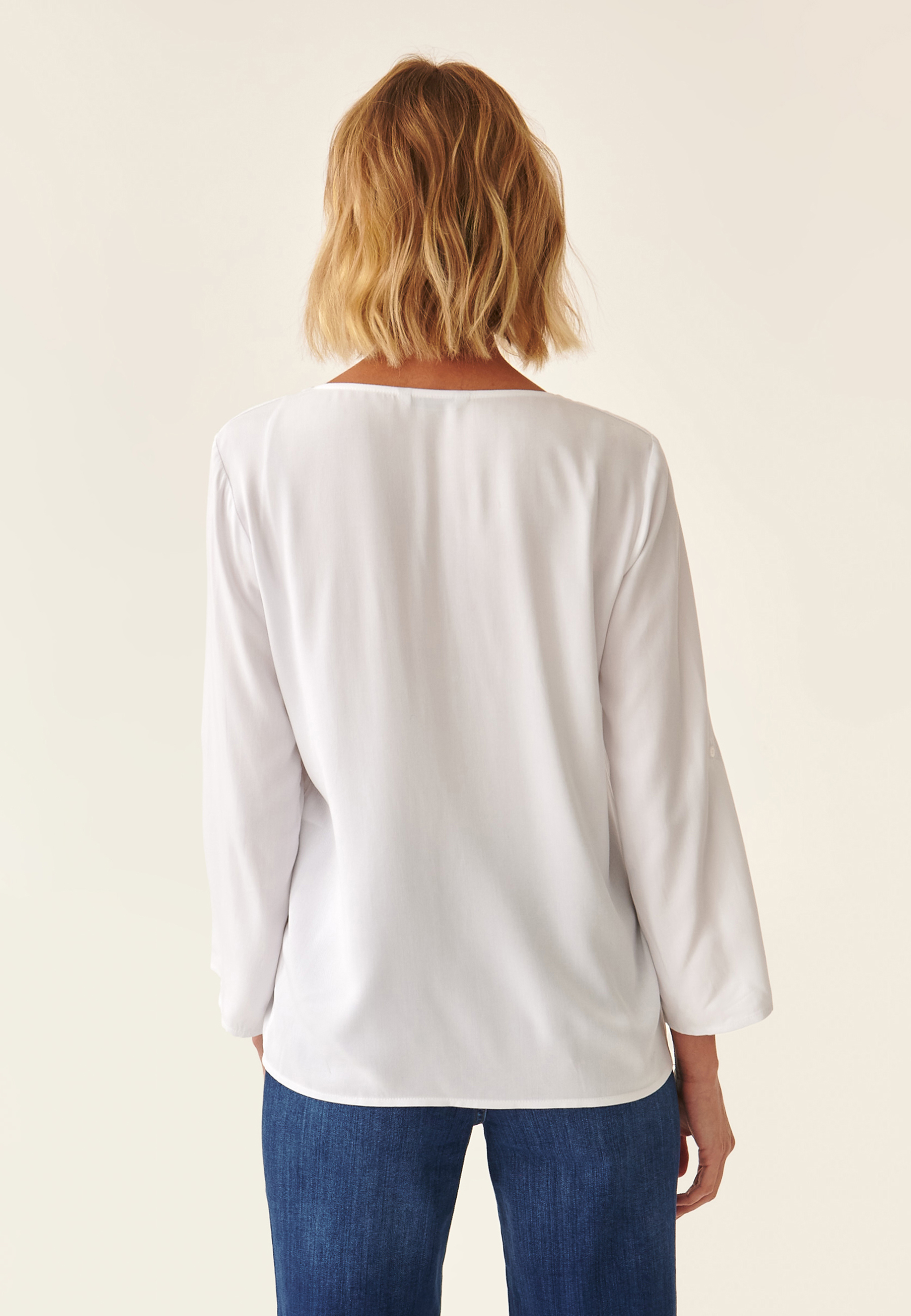 DÁMSKÁ HALENKA ISOLA BÍLÁ 2