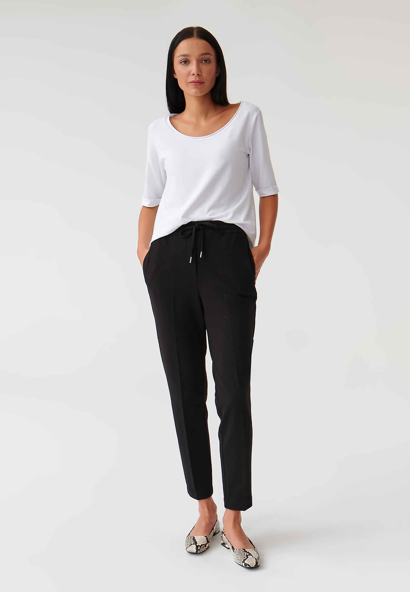 LADIES’ TROUSERS WITH RIBBING IWONE LADIES’ TROUSERS WITH RIBBING IWONE BLACK 89957