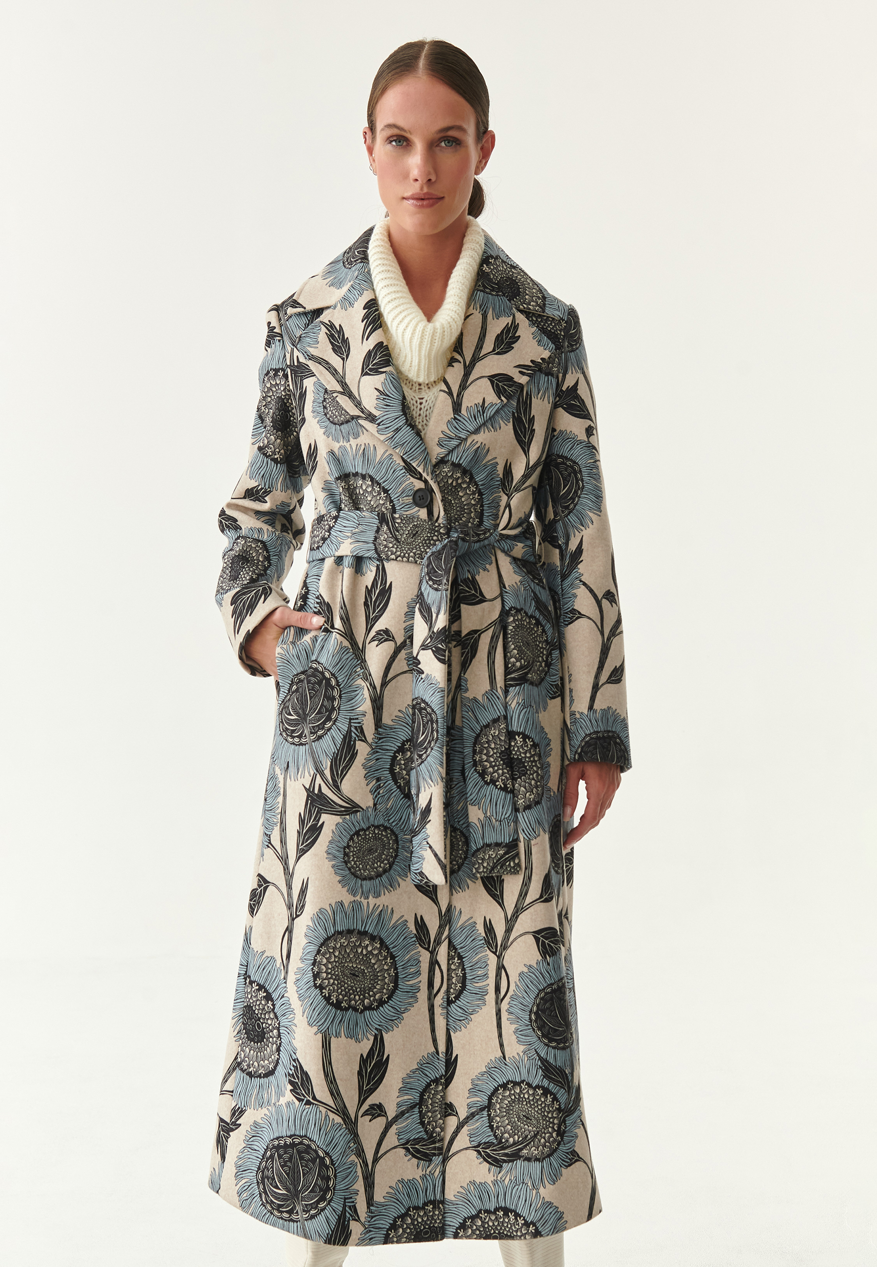 DÁMSKÝ OVERSIZE KABÁT SE VZOREM SLUNEČNIC ANAMO