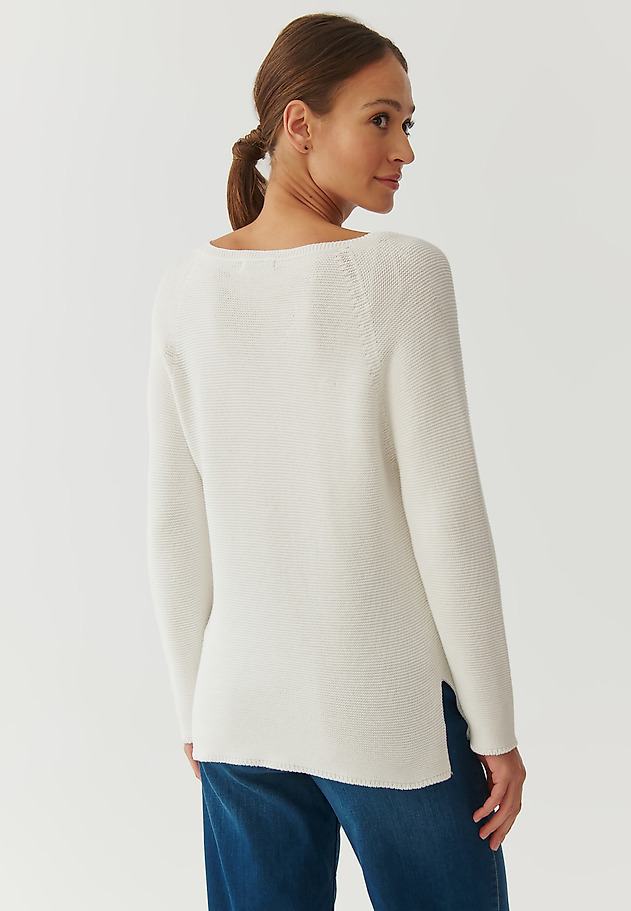 LADIES’ SWEATER WITH V-SHAPED NECKLINE - BORI LADIES’ SWEATER WITH V-SHAPED NECKLINE - BORI ECRU 3