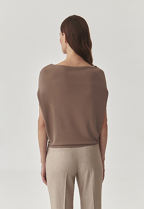 LADIES’ BLOUSE WITH A DECORATIVE NECKLINE - ATI BEIGE 2