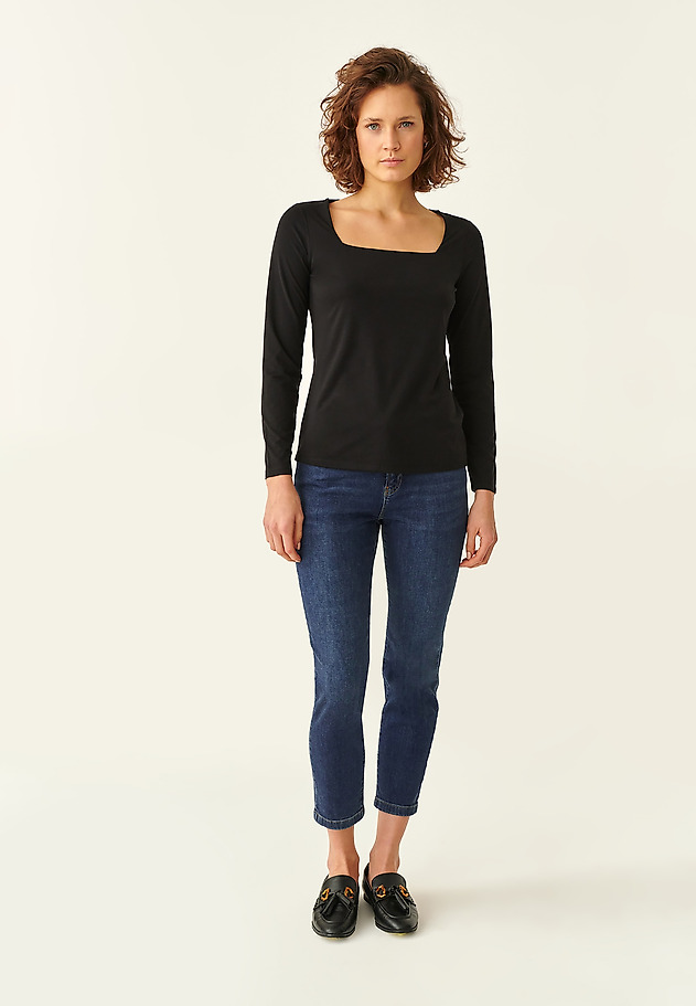 LADIES' BLOUSE WITH DIAMOND NECKLINE NOKA LADIES' BLOUSE WITH DIAMOND NECKLINE NOKA BLACK 2