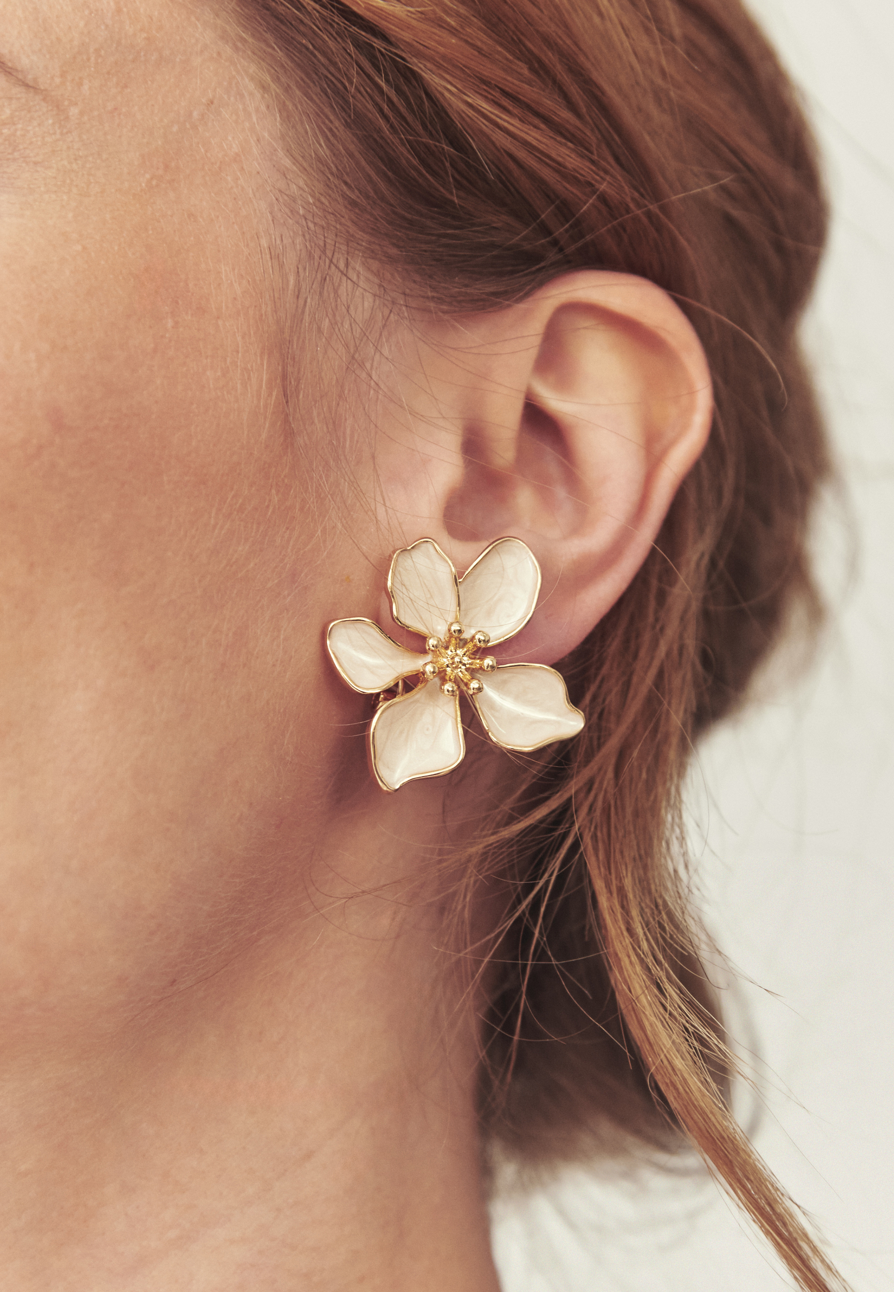 NÁUŠNICE S KVĚTINOVÝM MOTIVEM – REGI VÍCEBAREVNÝ 2