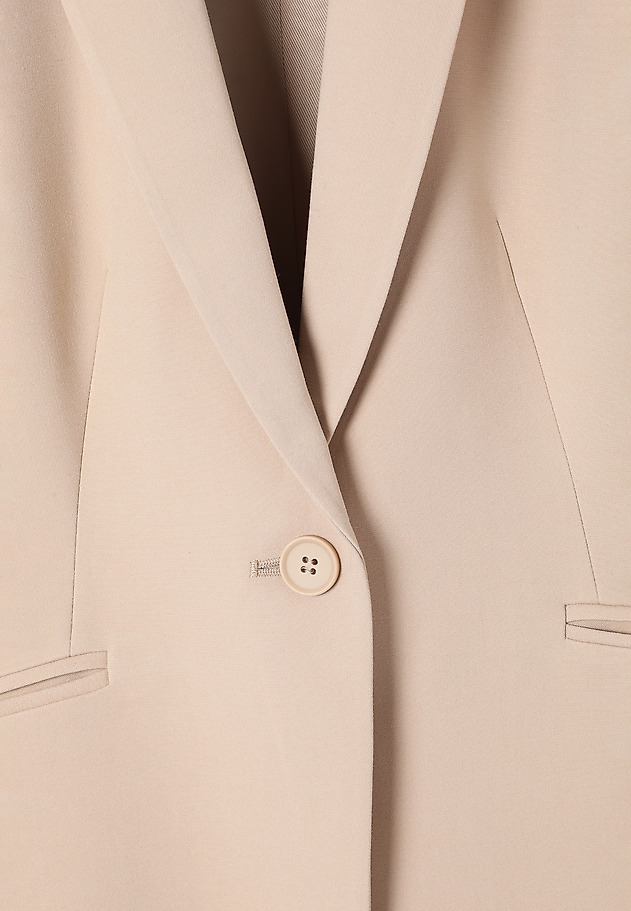 LADIES’ BLAZER WITH A FRONT BUTTON - EWIA LADIES’ BLAZER WITH A FRONT BUTTON - EWIA BEŻOWY 6