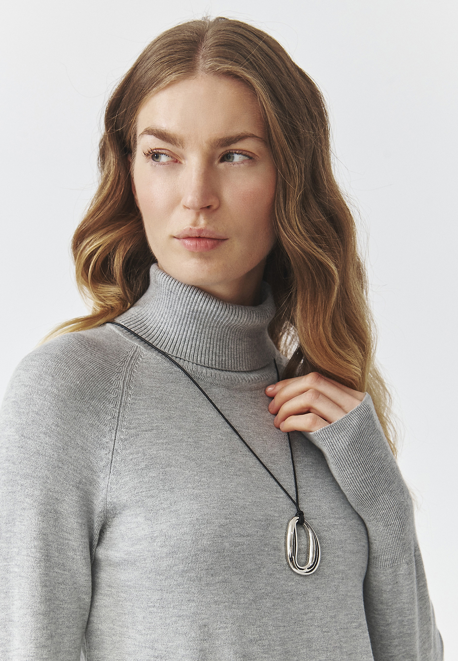 LONG NECKLACE — SADIE LONG NECKLACE — SADIE SILVER 108386