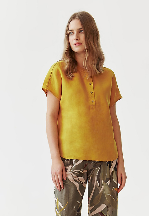 LADIES’ LINEN BLOUSE WITH COCONUT BUTTONS - SARAKIMO YELLOW 2