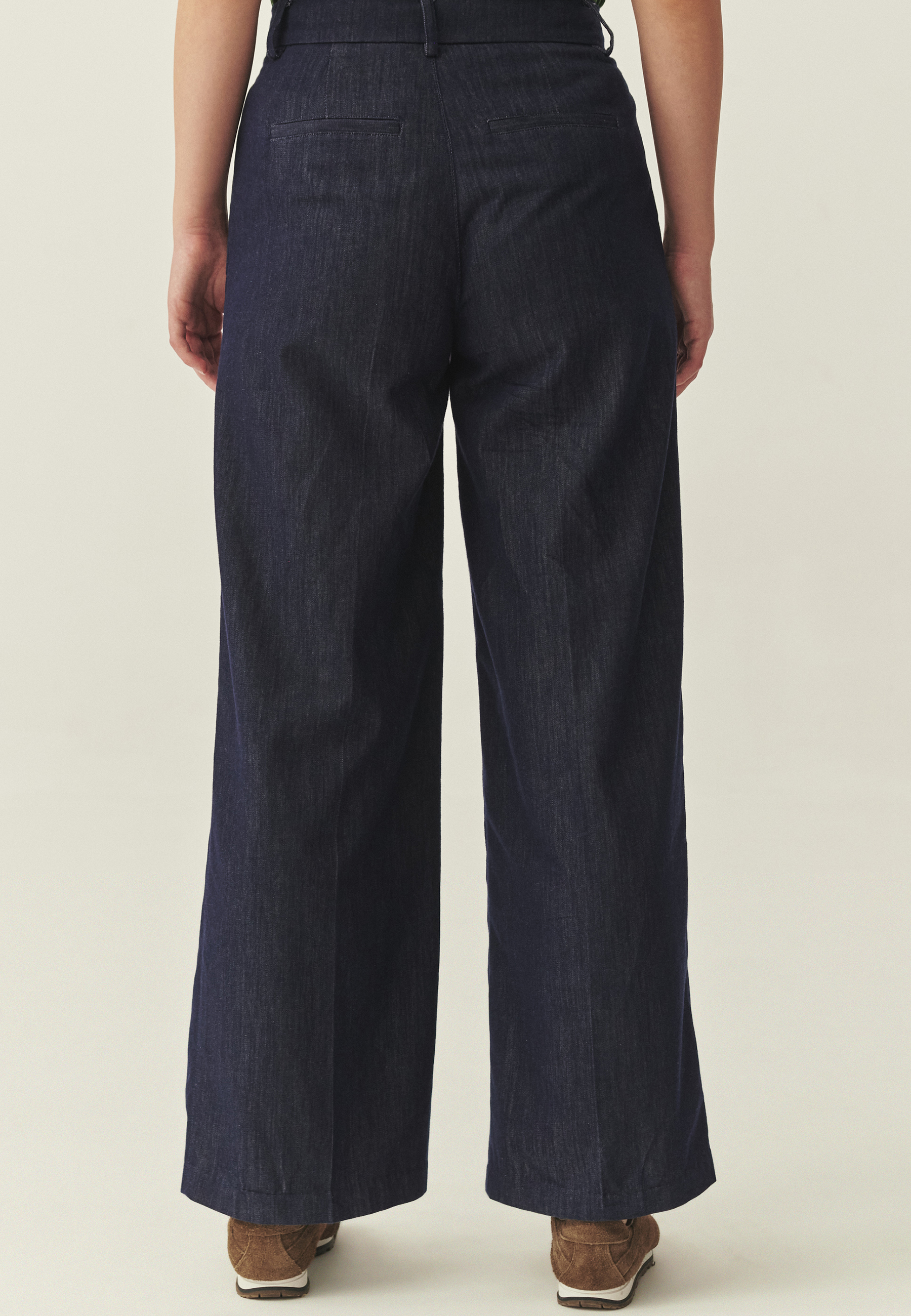 DENIMOWE SPODNIE Z SZEROKĄ NOGAWKĄ - SOLA 1