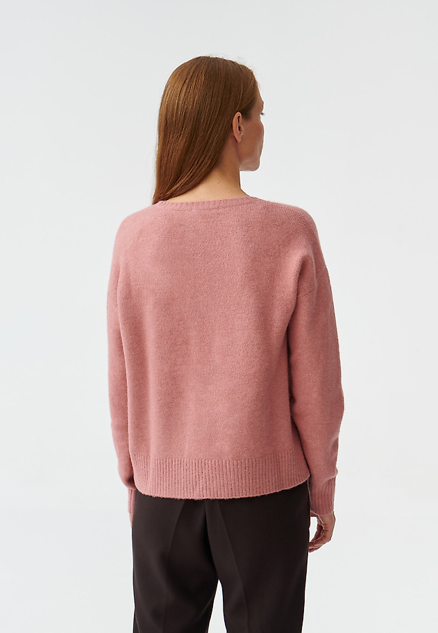 KOMFORTOWY SWETER DAMSKI KOBRO 1 KOMFORTOWY SWETER DAMSKI KOBRO 1 RÓŻOWY 4